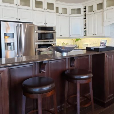 leather-bar-stools-at-the-kitchen-island-trends-2025-01-07-05-56-21-utc